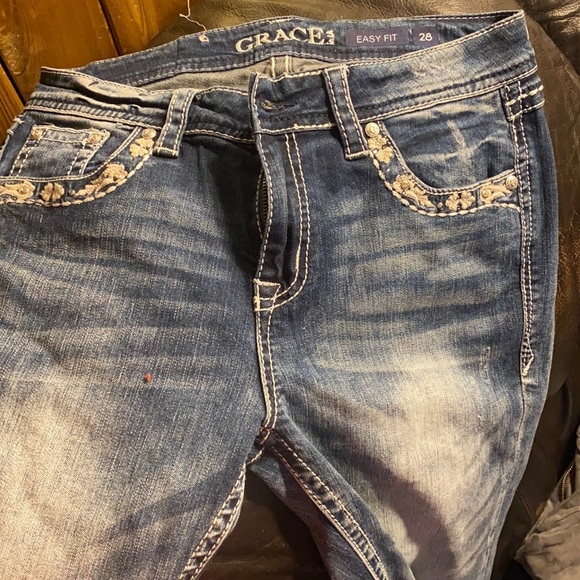 Jeans - Picture 1 of 3